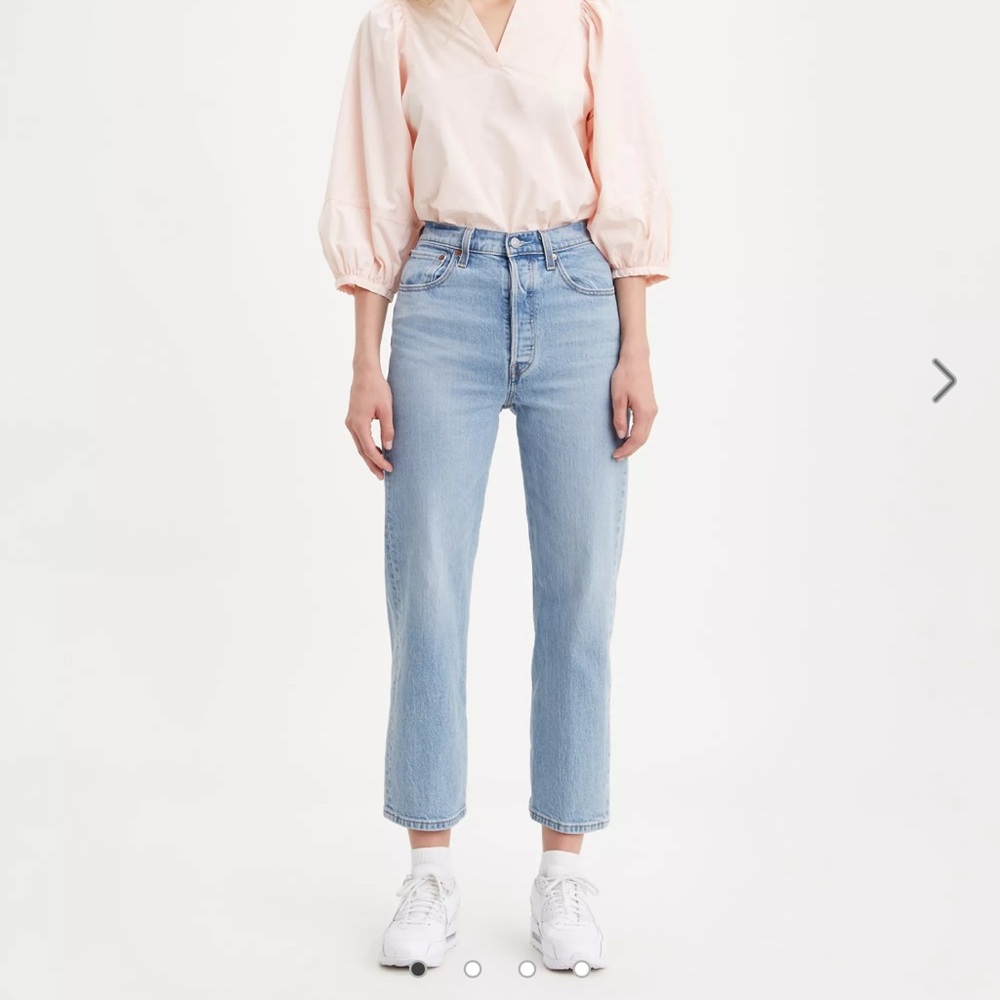 Levi's Ribcage Straight Ankle Women's Jeans - light medium wash